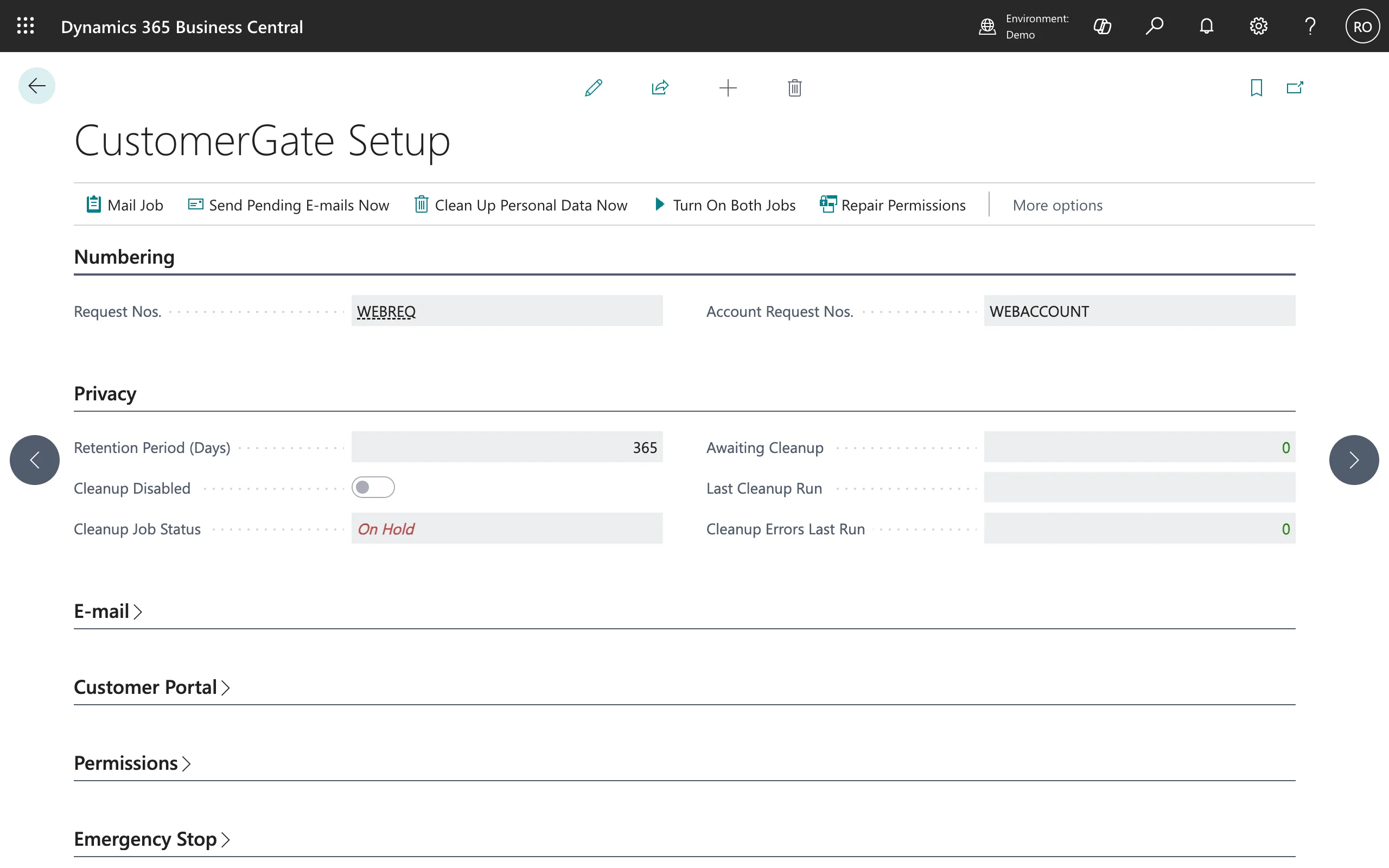 De pagina CustomerGate Setup met nummerreeksen, privacy-instellingen en de status van de opruimtaak