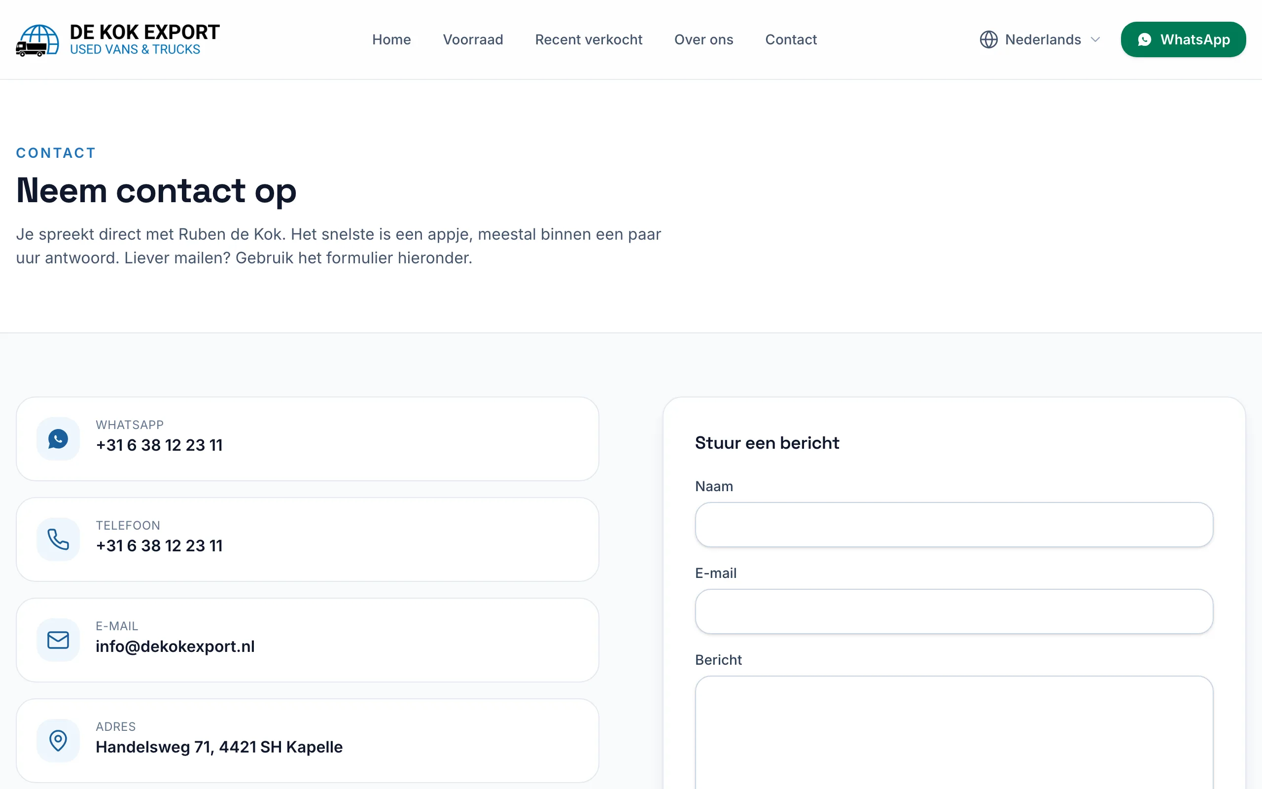 De contactpagina met WhatsApp, telefoonnummer, e-mailadres en een formulier